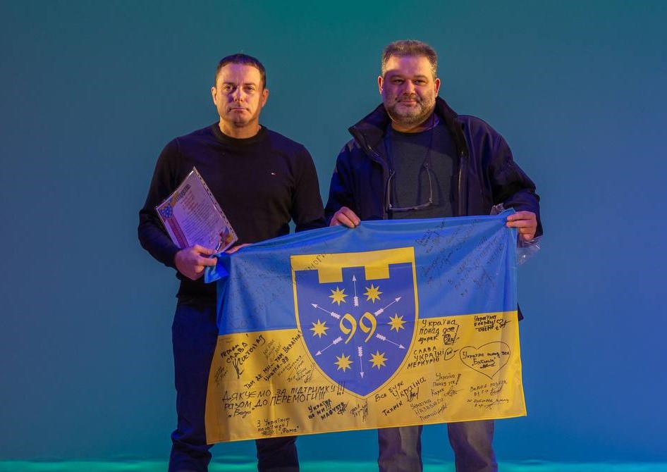 В Кам'янському сьогодні вітали представників волонтерської спільноти міста - ФОТО