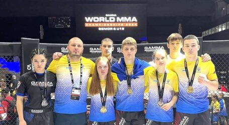 Бійці з Кам`янського здобули три медалі на чемпіонаті світу з ММА