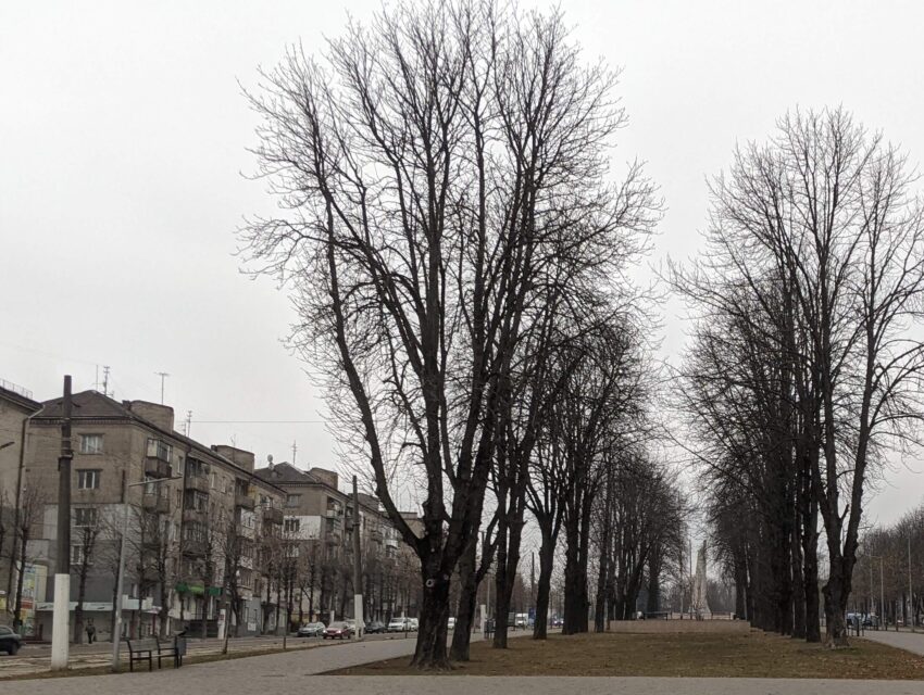 Вночі ворог бив по двох громадах на Дніпропетровщині, у Кривому Розі зросла кількість загиблих внаслідок ракетної атаки