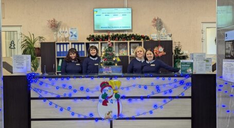 Які консультації з адміністративних послуг можна отримати в кол-центрі ЦНАП Кам’янського