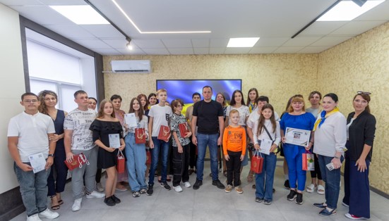 Платформа для налагодження співпраці: як в Кам'янському працює Офіс відновлення та розвитку міської громади - ФОТО