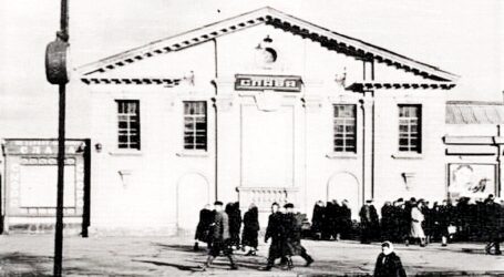 Кіно, морозиво та поцілунки: історія кінотеатрів Кам’янського у спогадах місцевих