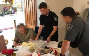 На Дніпропетровщині судитимуть командира однієї з військових частин області, який витратив майже 140 млн грн на неякісний одяг для військових - ФОТО