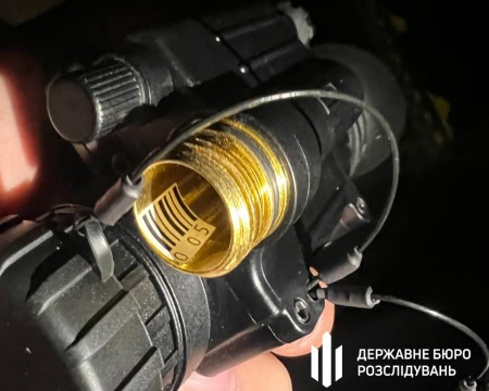 Наказав сховати у сміття прилади нічного бачення на майже 4 млн грн: на Дніпропетровщині затримали заступника командира військової частини - ФОТО