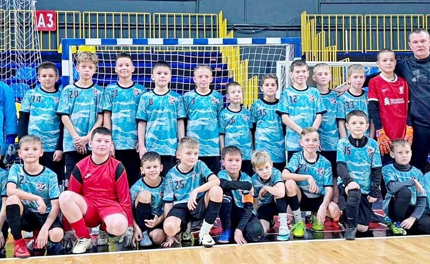 Кам`янська ДЮФШ “Надія” стартувала в новому році в чемпіонаті Дніпропетровщини з перемоги та нічиєї