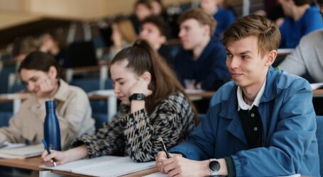 Найнижчі конкурсні бали для вступу у виші торік мали майбутні вчителі та агрономи