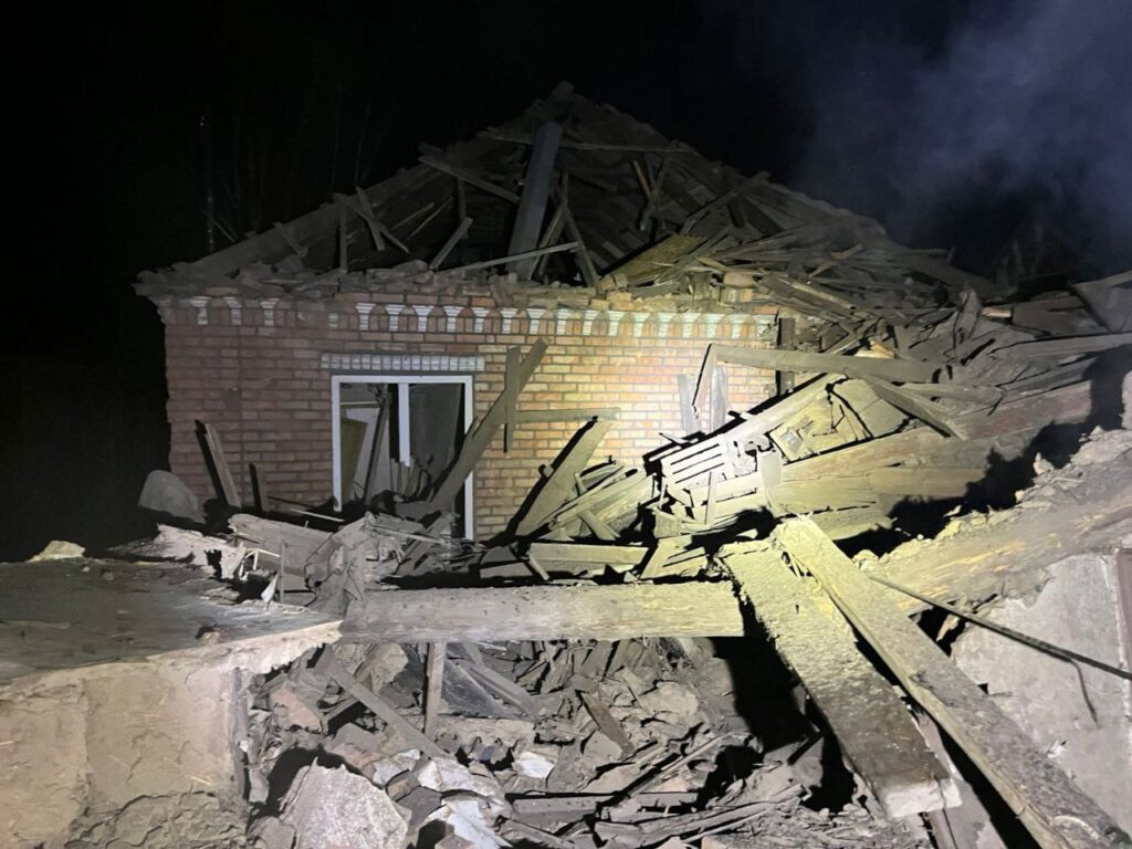 Вночі наші військові збили над Дніпропетровщиною ворожі безпілотники, в одному з районів через обстріли окупантів загинула жінка - ФОТО