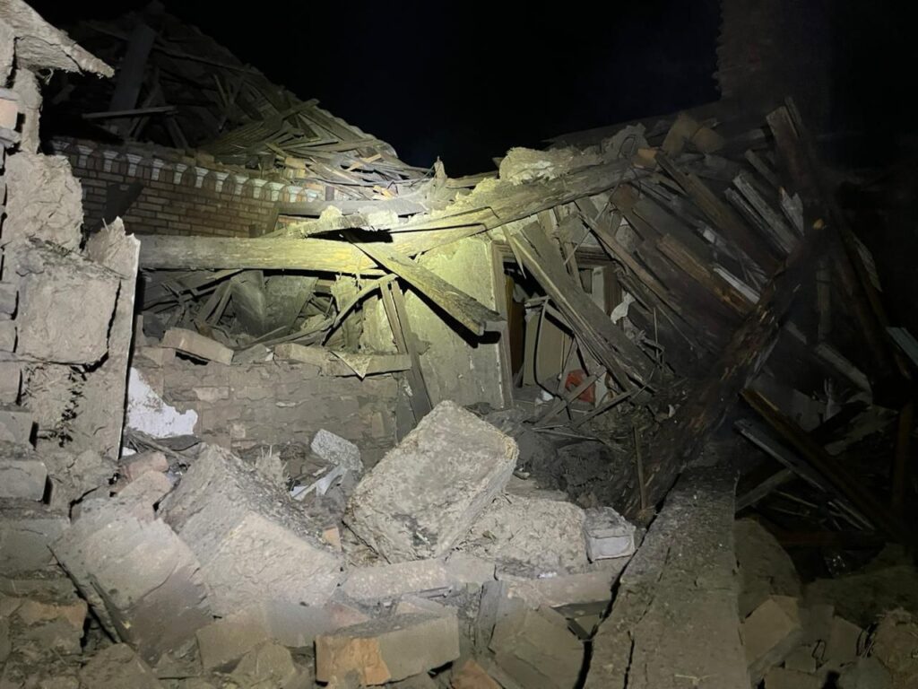 Вночі наші військові збили над Дніпропетровщиною ворожі безпілотники, в одному з районів через обстріли окупантів загинула жінка - ФОТО