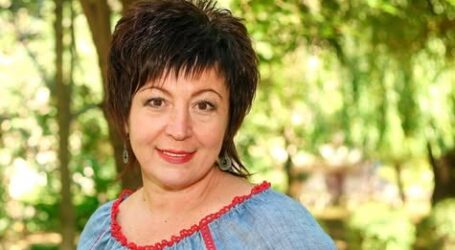 Вчителька трудового навчання та директорка ліцею №22 з Кам’янського — у п’ятірці найкращих вчителів Дніпропетровщини