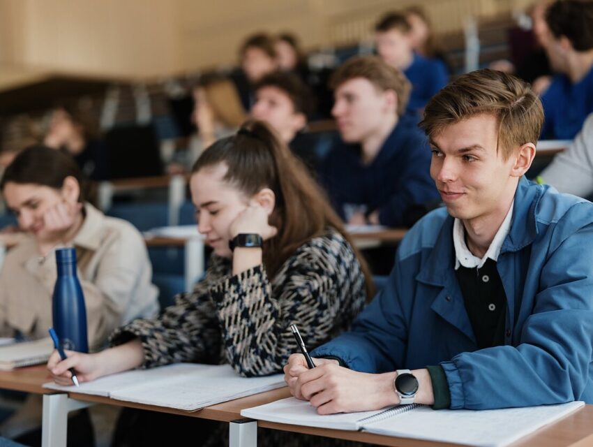 Найнижчі конкурсні бали для вступу у виші торік мали майбутні вчителі та агрономи