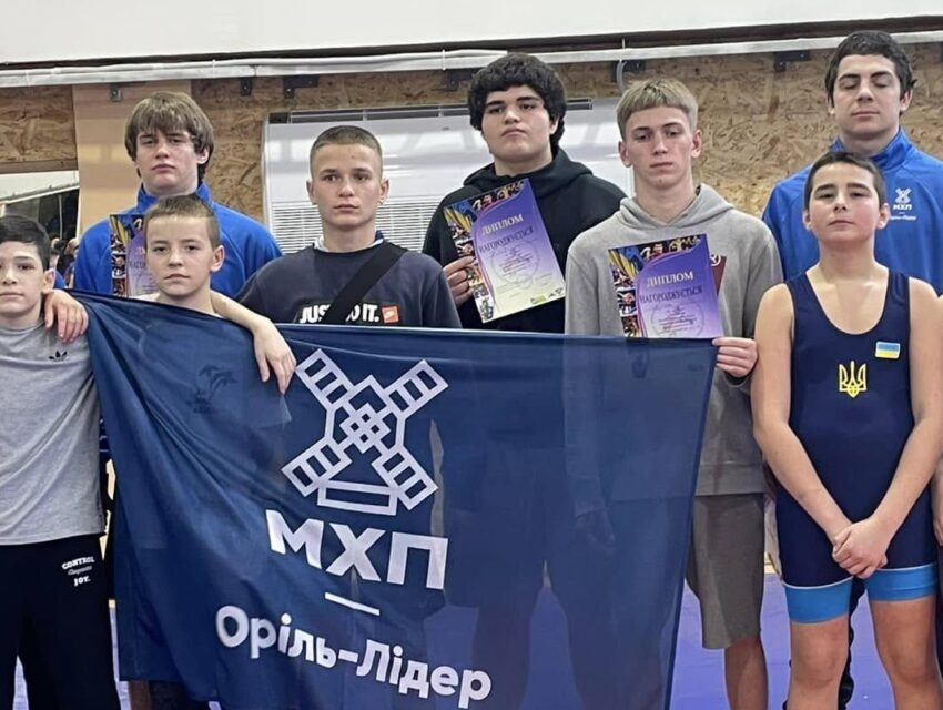 Кам`янські борці вибороли майже десяток нагород на обласних змаганнях