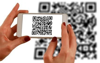 Фішингові QR-коди в громадських місцях: Кіберполіція застерігає від шахраїв
