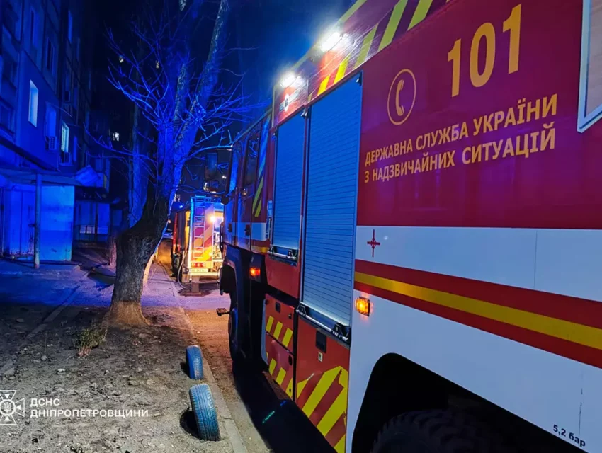В Кам’янському вчора ввечері в одній з п’ятиповерхівок на Черемушках горіла квартира