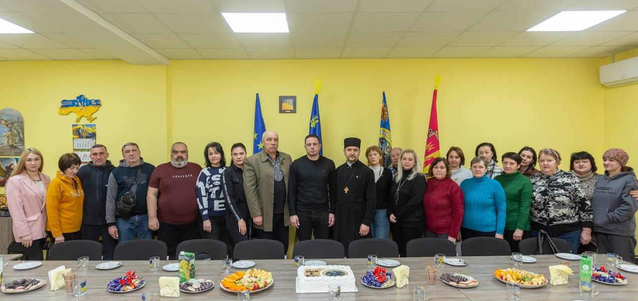 "Біда нас не зламала, а об'єднала": родини загиблих героїв в Кам'янському підтримують один одного та волонтерять для ЗСУ - ФОТО