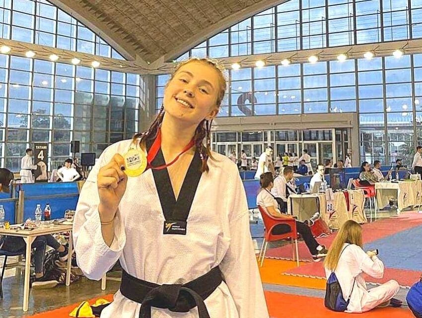 Кам`янчанка Поліна Кучерява стала майстром спорту з тхеквондо