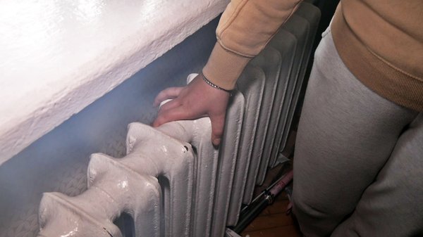 ОНОВЛЕНО! В Кам’янському через аварію багато будинків залишились без тепла