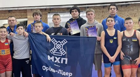 Кам`янські борці вибороли майже десяток нагород на обласних змаганнях