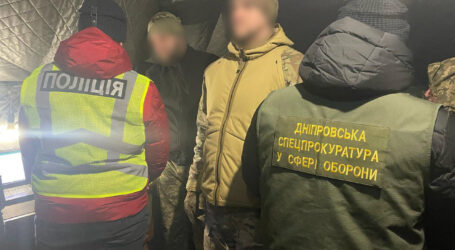 Пропонували за 4 тис. доларів уникнути участі у бойових діях: на Дніпропетровщині викрили групу військовослужбовців