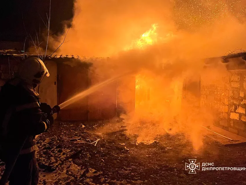 Сьогодні вночі в Кам’янському палали гаражі