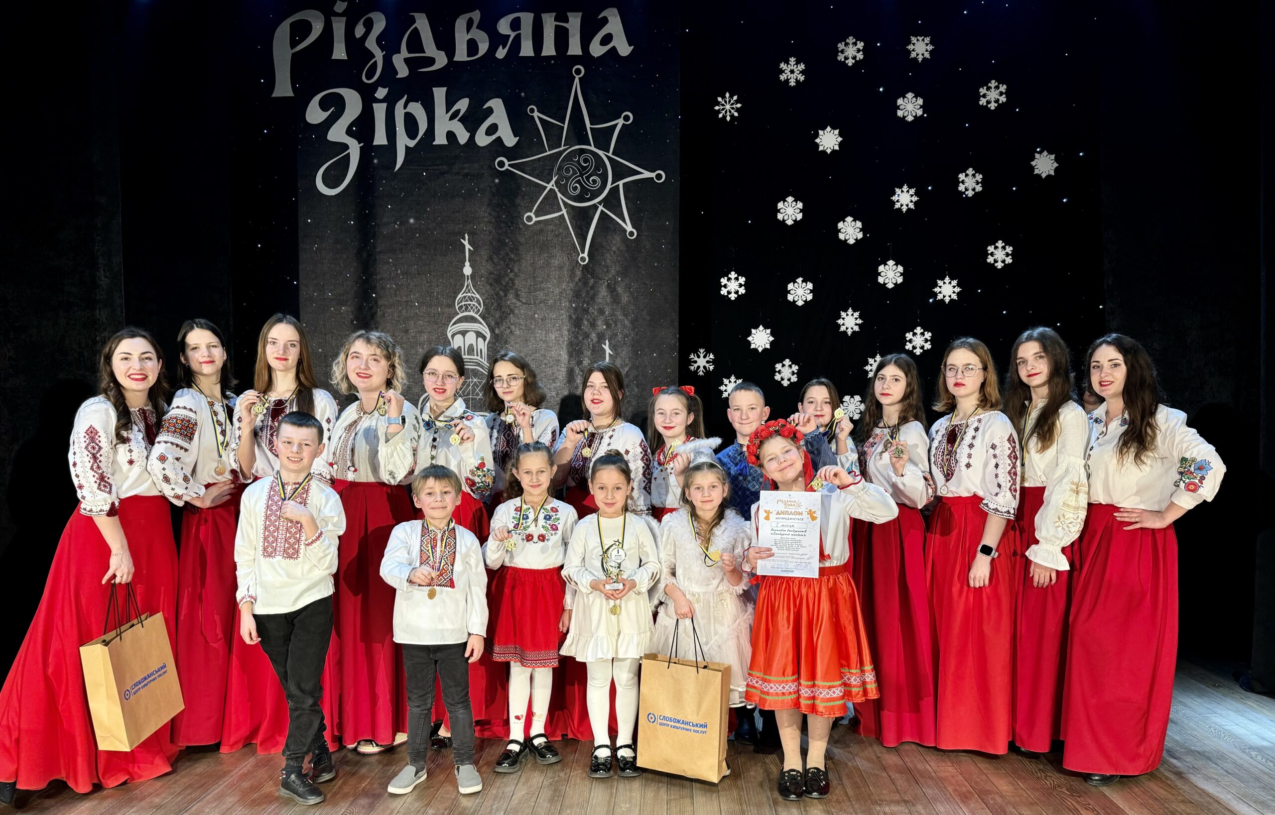 Мадлена Рехвіашвілі: «Я дуже люблю свою бандуру, хочу, щоб вона лунала гучніше, набувала заслуженої популярності й любові у слухача» - ФОТО