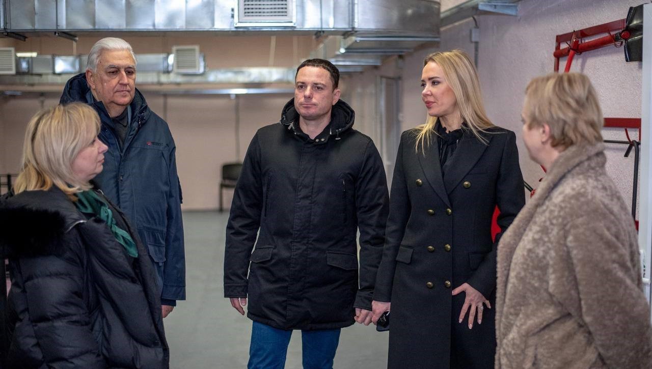В Кам'янському на території 7-ї міськлікарні відкрили відремонтоване бомбосховище - ФОТО