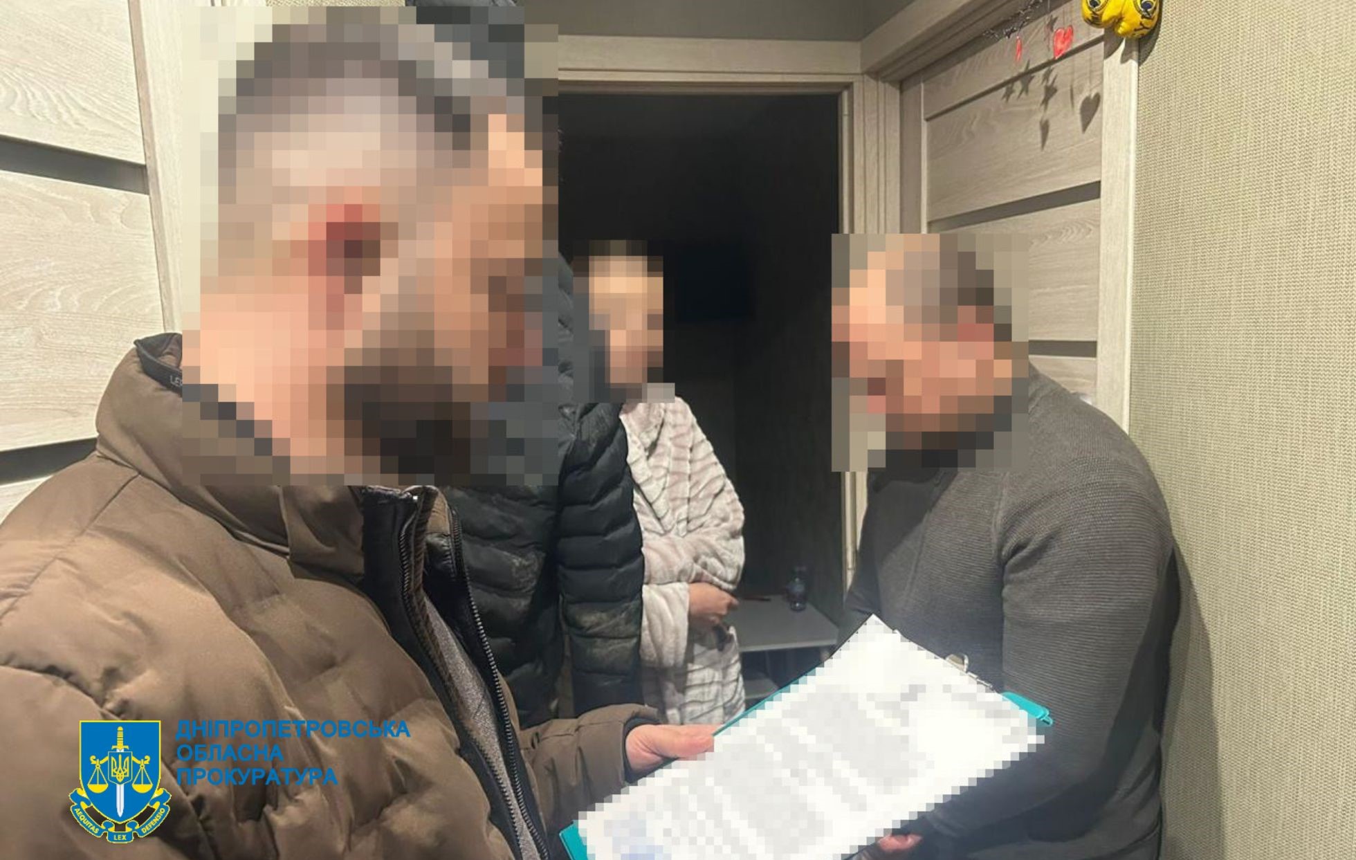 Підпалили авто та будинок: на Дніпропетровщині кримінальний авторитет разом з чинними депутатами вимагали гроші в ексзаступника мера одного з міст області - ФОТО