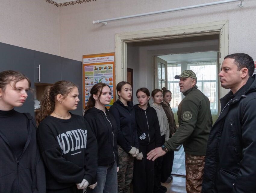 Для опанування предмета «Захист України» в Кам’янському планують створити освітній центр