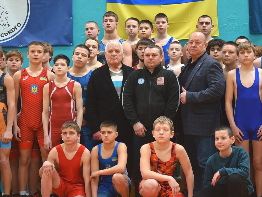 Понад пів сотні спортсменів взяли участь у чемпіонаті Дніпропетровщини з греко-римської боротьби, що відбувся в Кам’янському