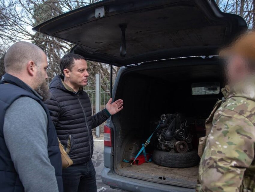 Кам’янське продовжує підтримувати наших захисників
