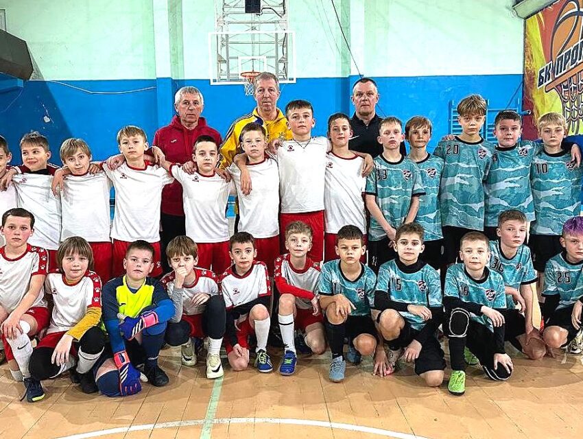 У Кам`янському відбулося дербі футзальних команд “Надія”
