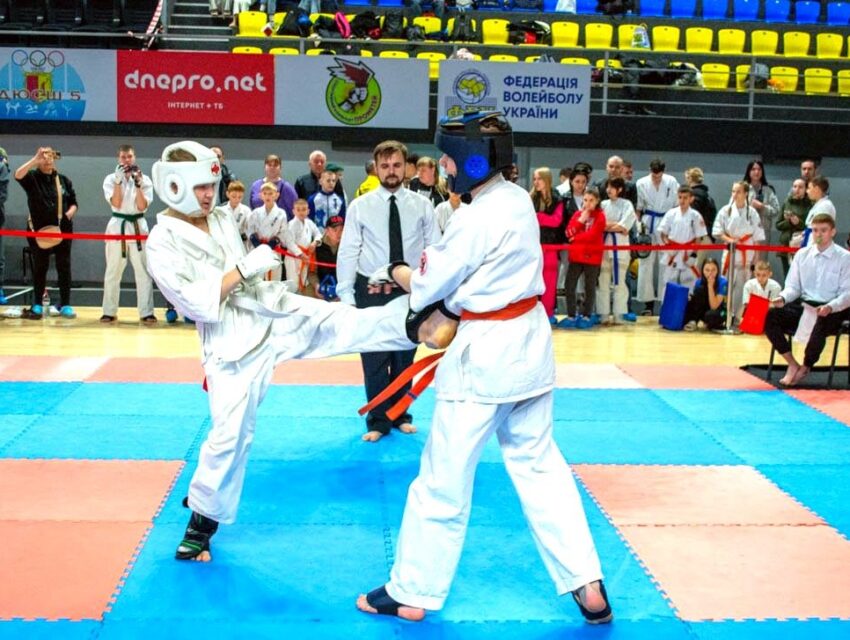 У Кам`янському відбувся Відкритий чемпіонат міста з кіокушин карате