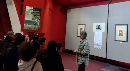 Кобзар у сучасному контексті: в Кам’янському музеї відкрилась виставка «Шевченко: 4.5.0»