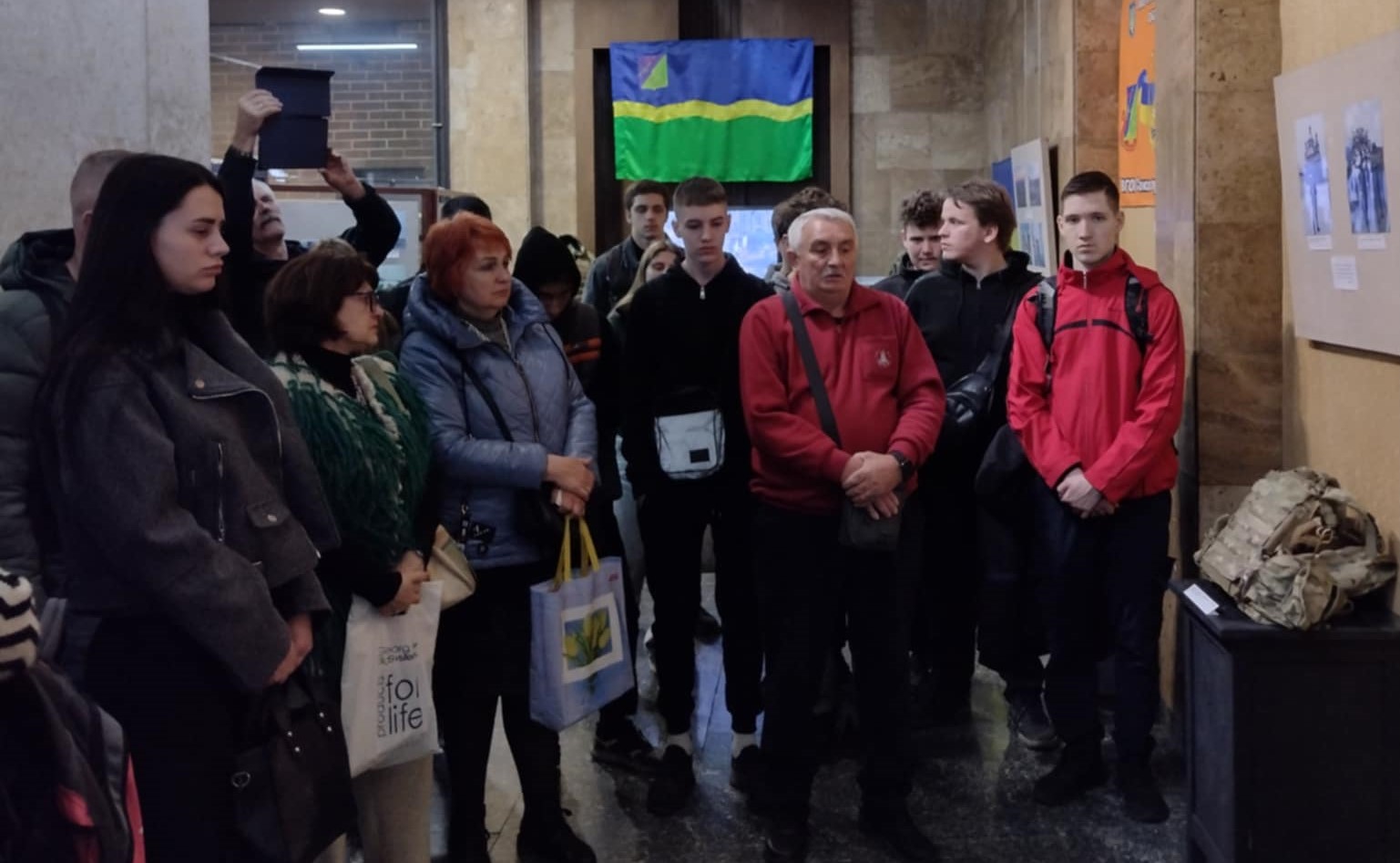 У Музеї історії Кам'янського відкрилася виставка, присвячена пам’яті загиблого захисника Йосипа Аровича - ФОТО