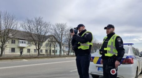 Понад 300 порушників правил дорожнього руху в Кам’янському притягли до відповідальності поліційні під час проведення спецоперації  