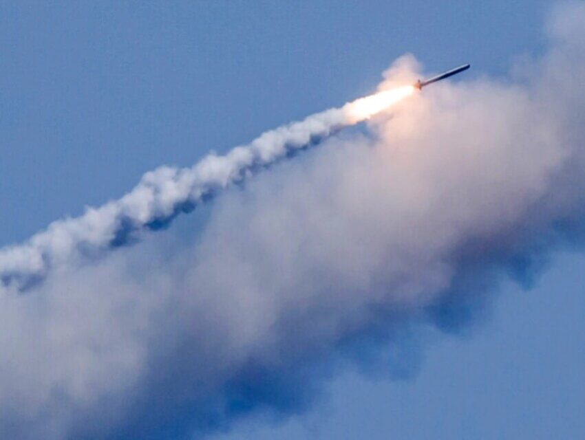 Ворог завдав ракетного удару по Кам’янському району