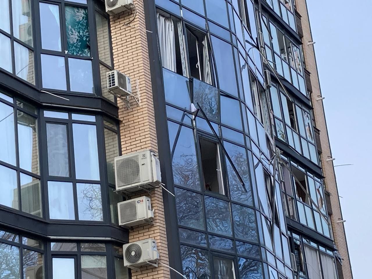 Ворог здійснив масовану атаку по Дніпру - ФОТО