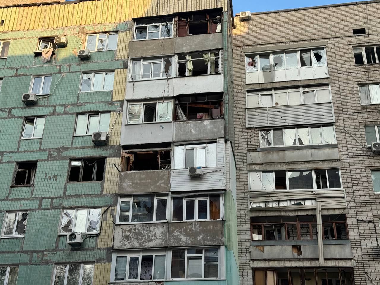 Чотири людини загинули внаслідок вечірньої атаки БпЛА на Дніпро - ФОТО