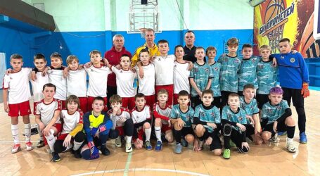 У Кам`янському відбулося дербі футзальних команд “Надія”