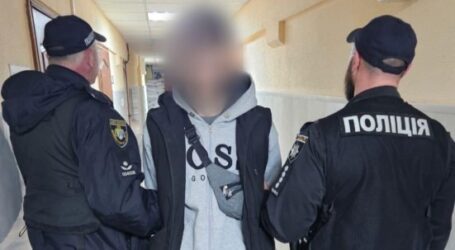 В Кам’янському 36-річний чоловік вдарив ножем у живіт перехожого