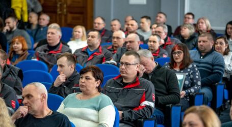 В Кам’янському металургів вітали з річницею створення комбінату «Каметсталь»