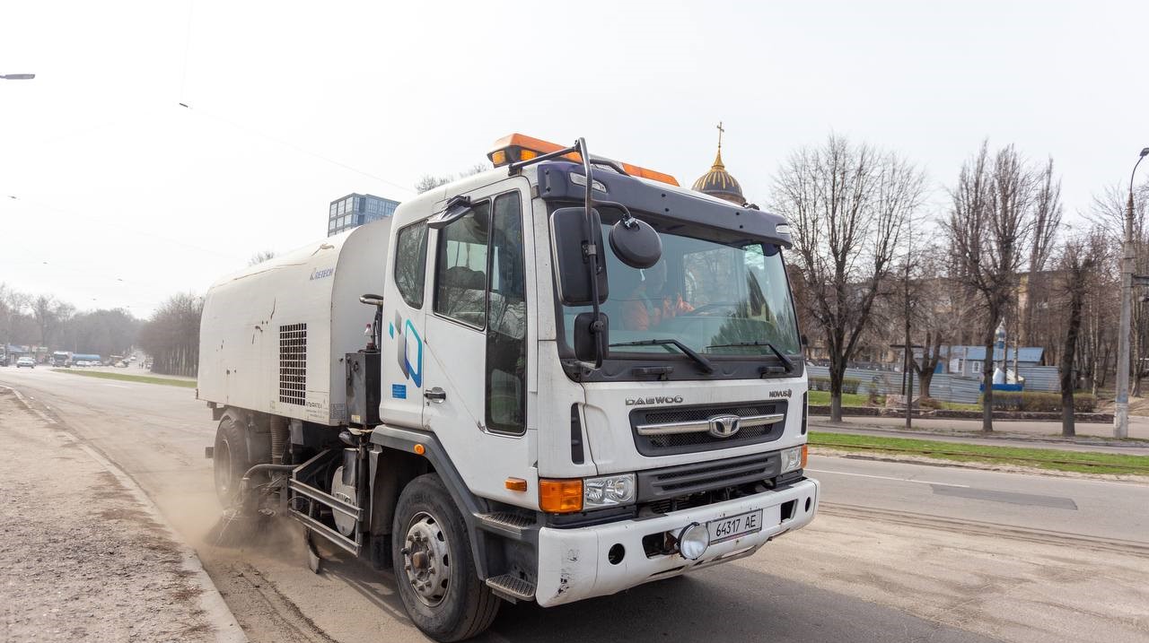 В Кам'янському проходить місячник доброустрою - ФОТО