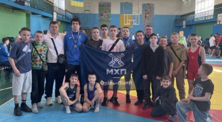Кам’янські “греко-римляни” вибороли три нагороди на Всеукраїнському турнірі