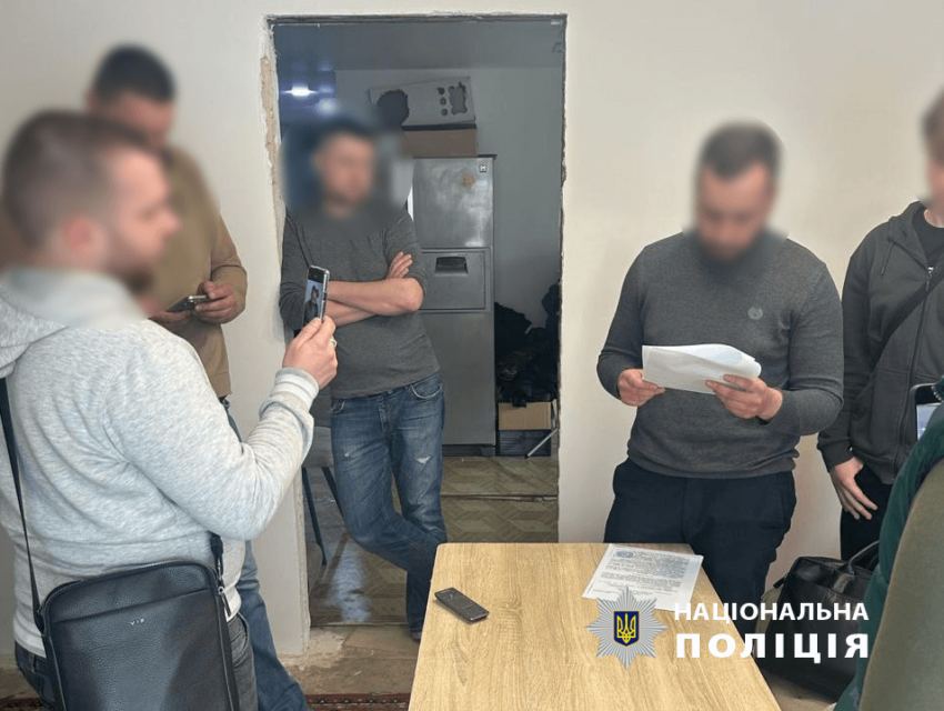 В Дніпрі депутат міськради та керівники КП привласнили бюджетні кошти, що були виділені на облаштування дитячих майданчиків (ВІДЕО)