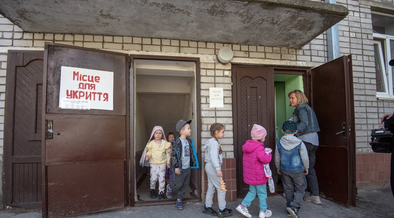 В Кам'янському дитячі садочки продовжують обладнувати сонячними електростанціями - ФОТО