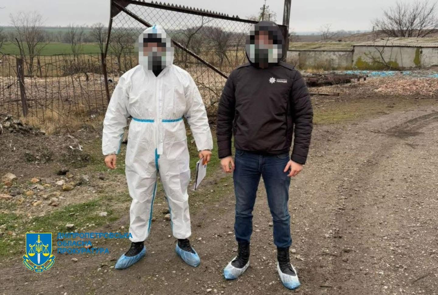 Вивозили трупи тварин та складали на земельних ділянках: на Дніпропетровщині судитимуть фермера та підприємців - ФОТО