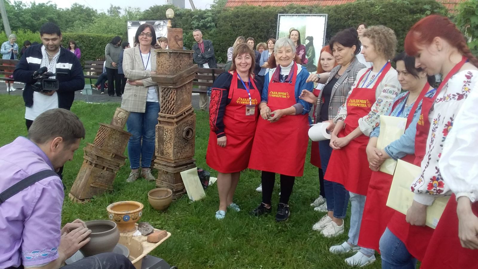Ірина Худолєєва: «Зранку я – директор школи, вчитель, а з вечора – майстриня гончарка» - ФОТО