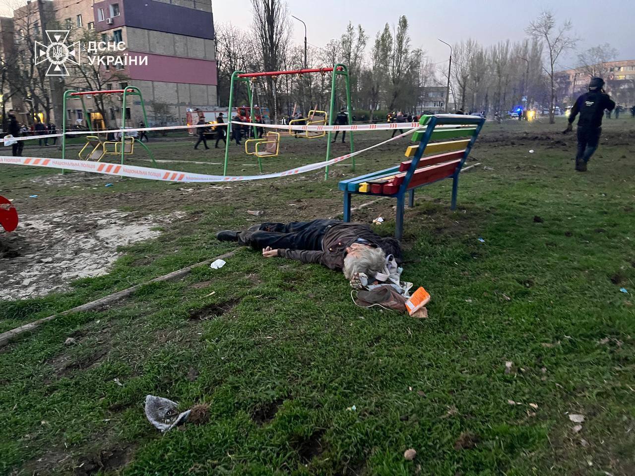 Російські війська вдарили по Кривому Рогу на Дніпропетровщині: кількість загиблих та поранених зростає - ФОТО