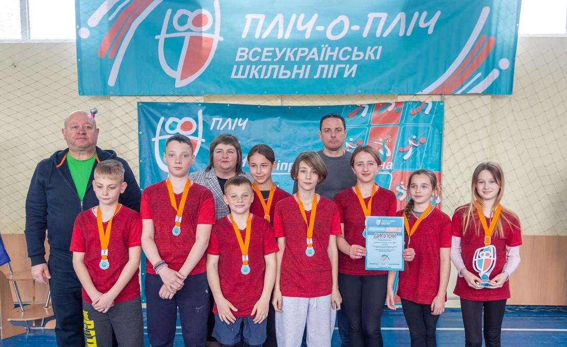 В Кам'янському нагороджували переможців шкільних ліг з шахів та легкої атлетики - ФОТО