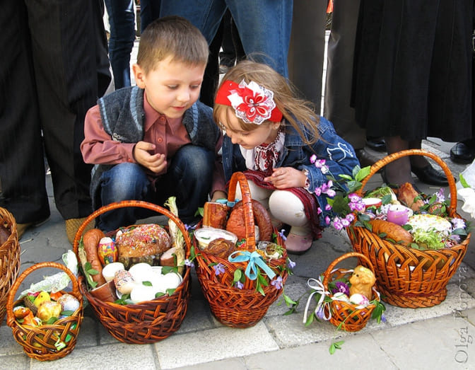 Великодній набір продуктів обійдеться в цьому році на 17% дорожче, ніж торік