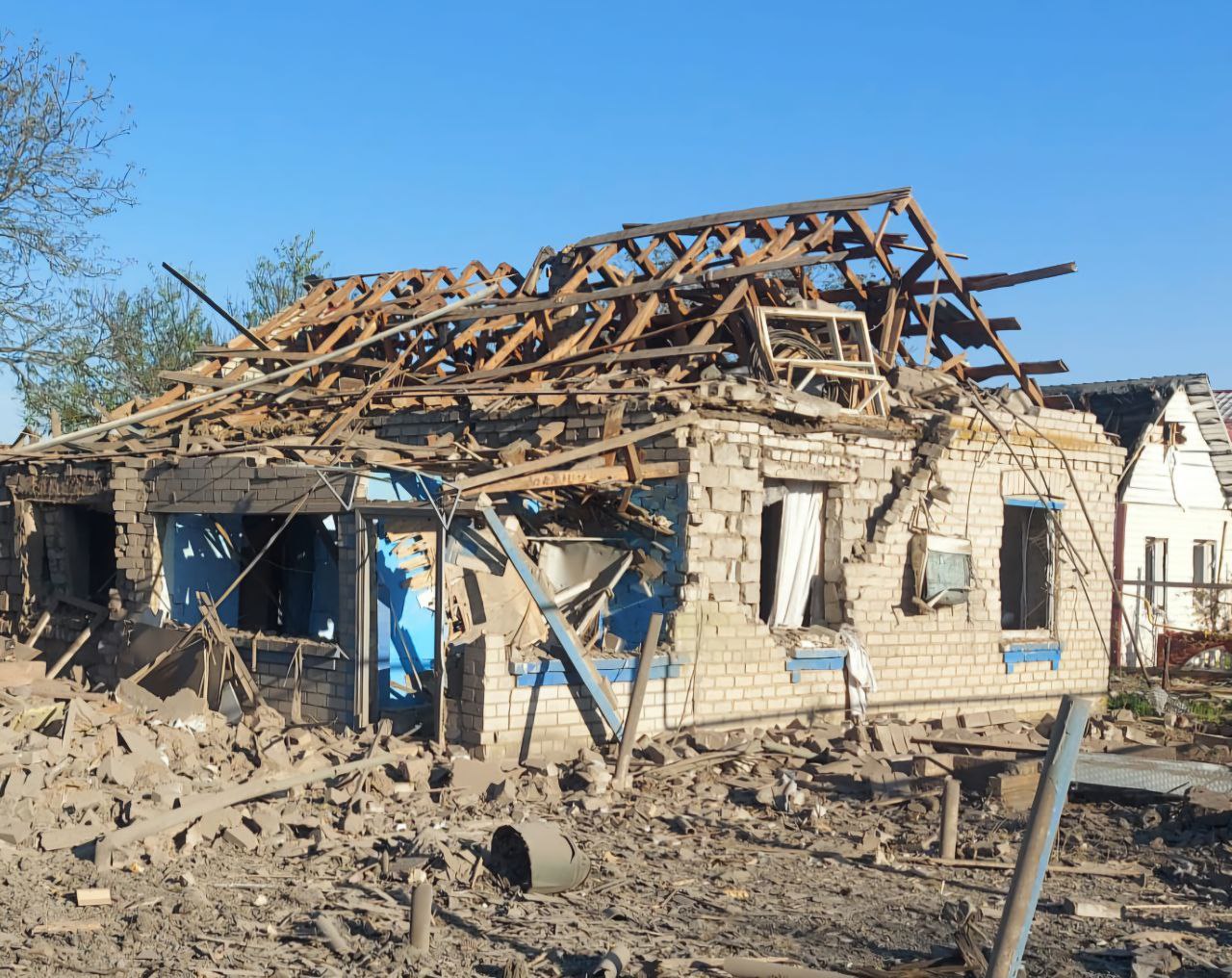 Ворог знов масовано атакував Дніпропетровщину «Шахедами», у Дніпрі загинула людина - ФОТО